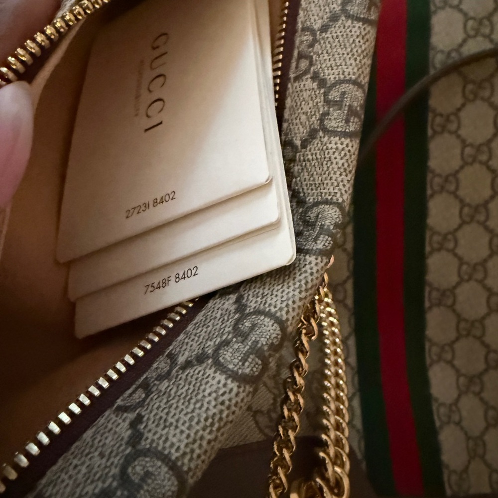 Gucci GG Supreme Rajah Large Tote - Picture 7 of 8